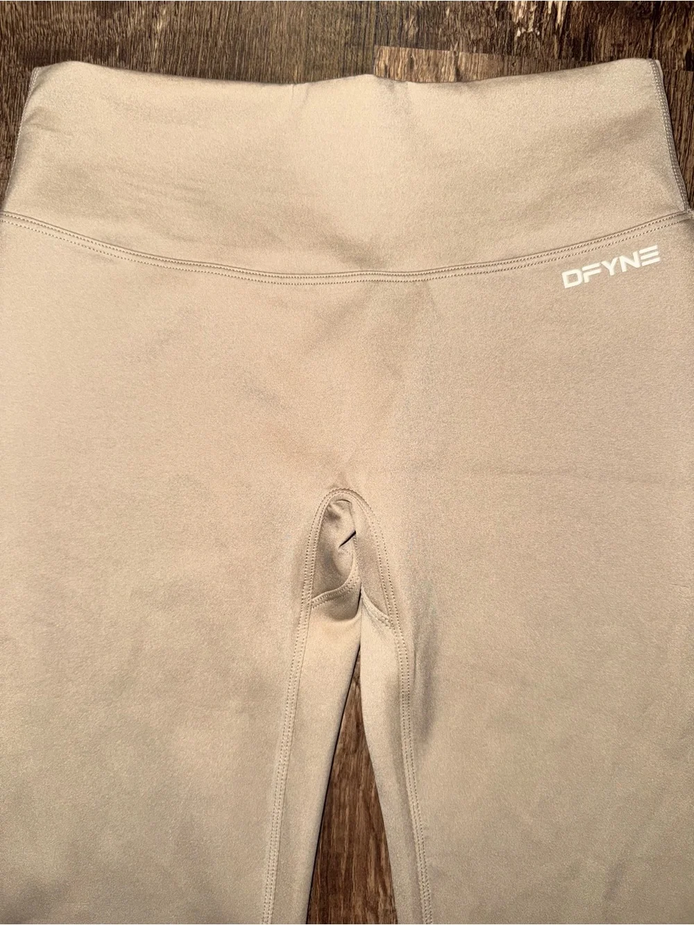 Dfyne Sculpt Flare Leggings in Taupe EUC - Picture 6 of 8